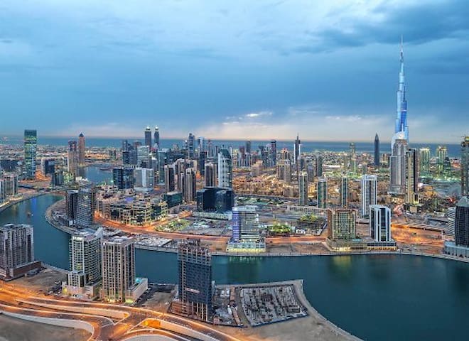 Hotel Apartment near Dubai Mall with a view