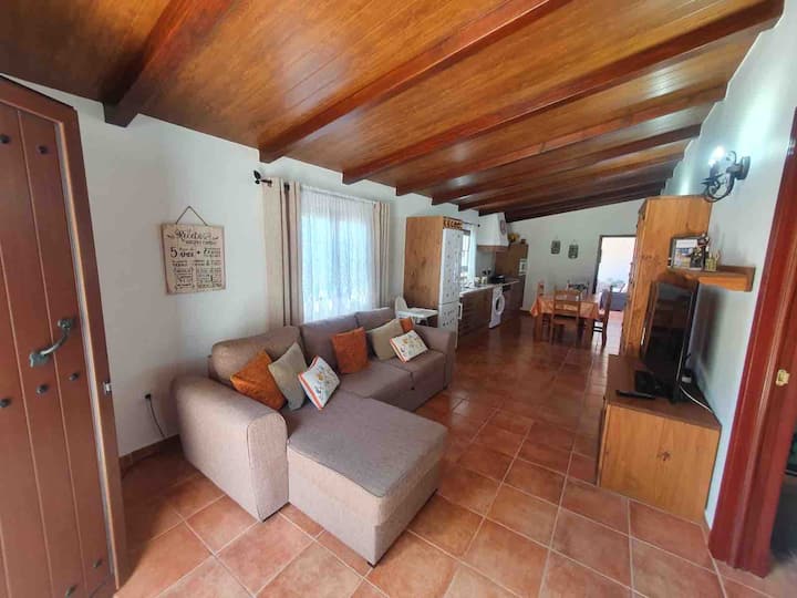 La Victoria I. Villa Rural Con Piscina - Gran Canaria