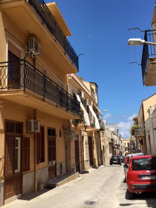 Parcheggio gratuito sotto casa