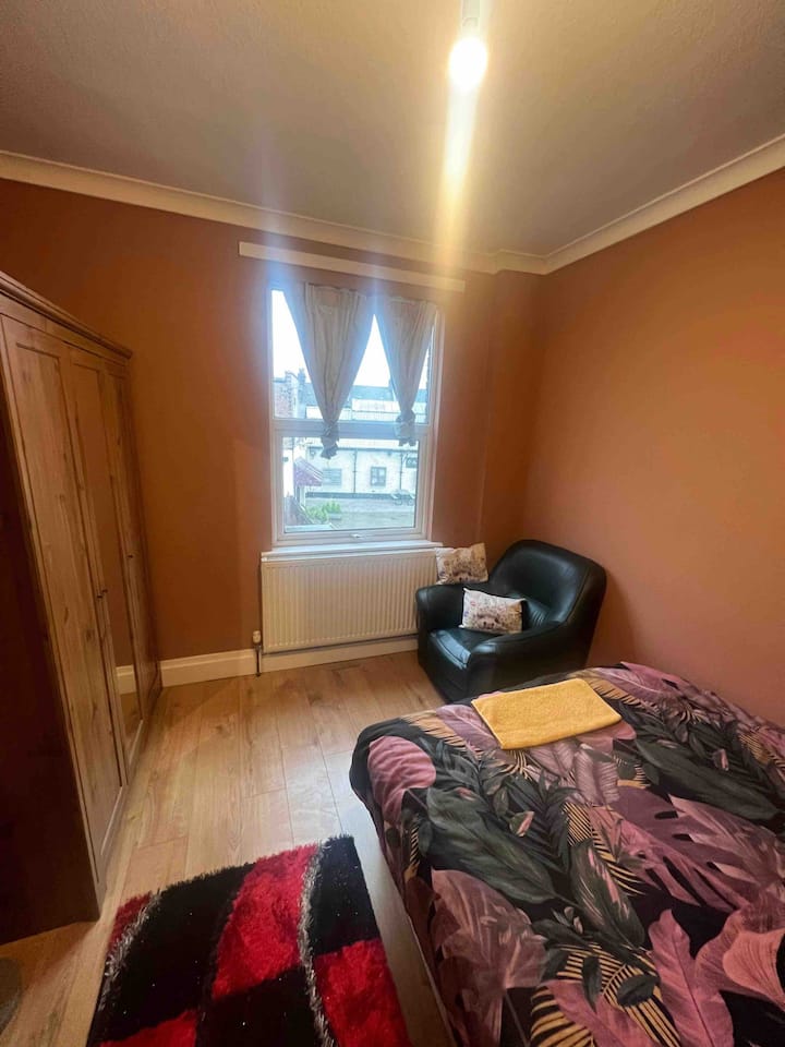 Private bedroom in a shared house/Zebra Houses for Rent in Greater