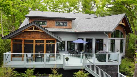 @MuskokaSoul | 5-Star Rated Luxury | Lake Muskoka