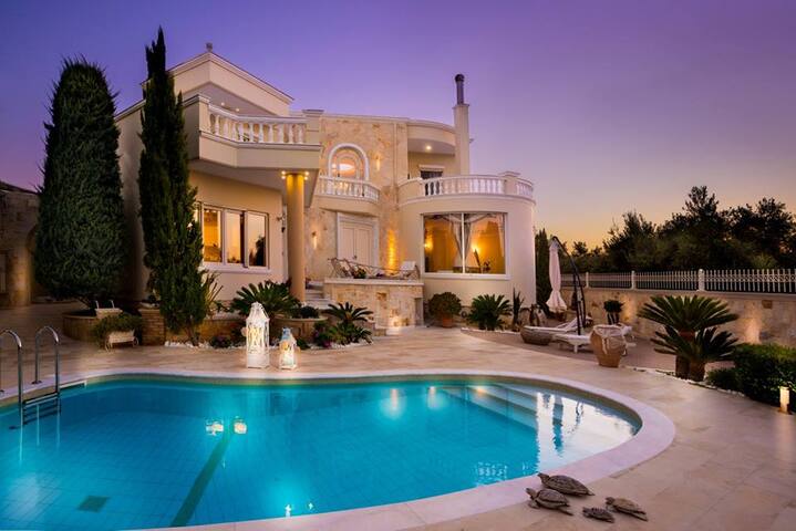 Villa Kokalis Resort gallery image 3