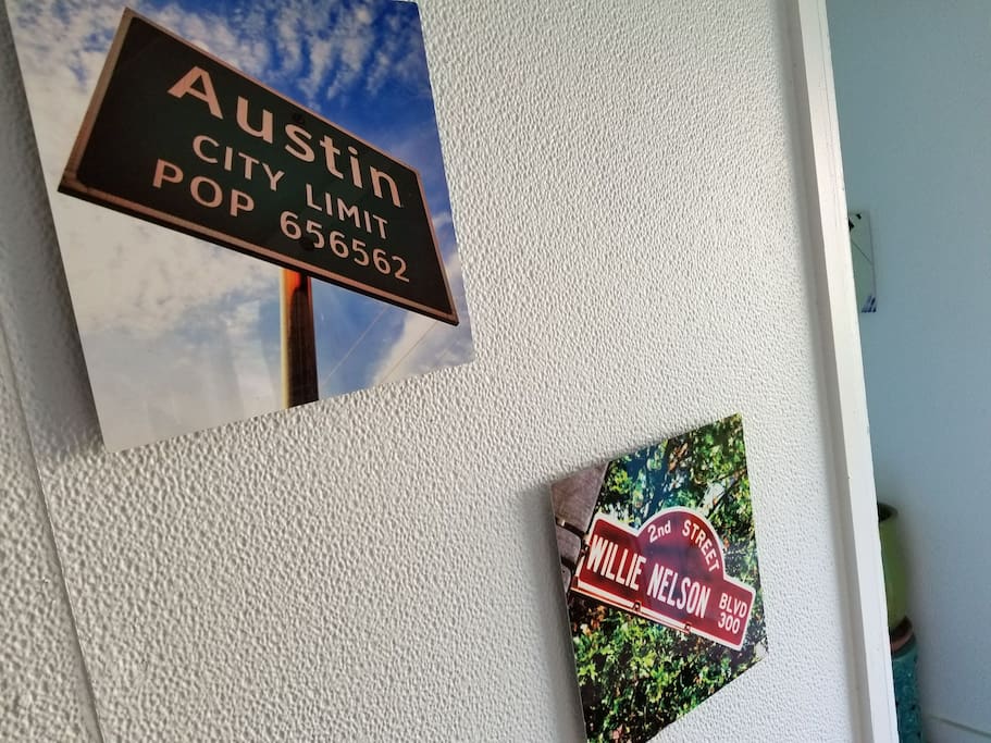 Austin art throughout the exterior hallways.