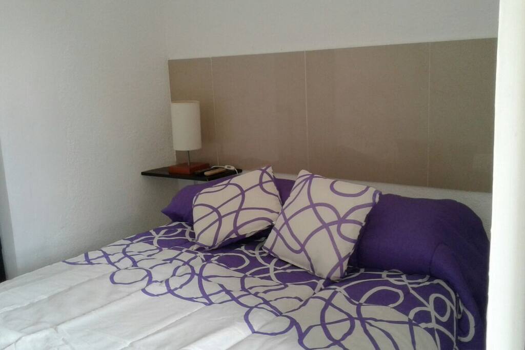 COMODA CAMA