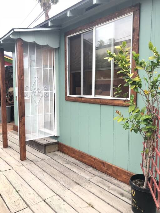 Front entry to cottage
