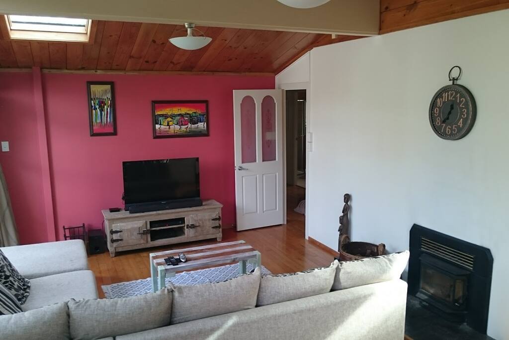 Lounge (fireplace)