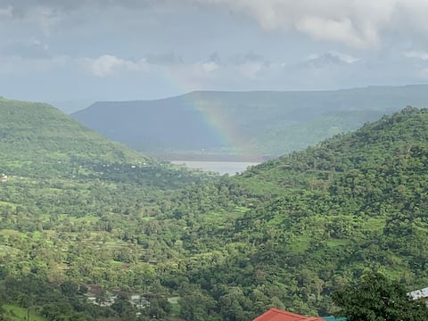 Shanti HomeStays