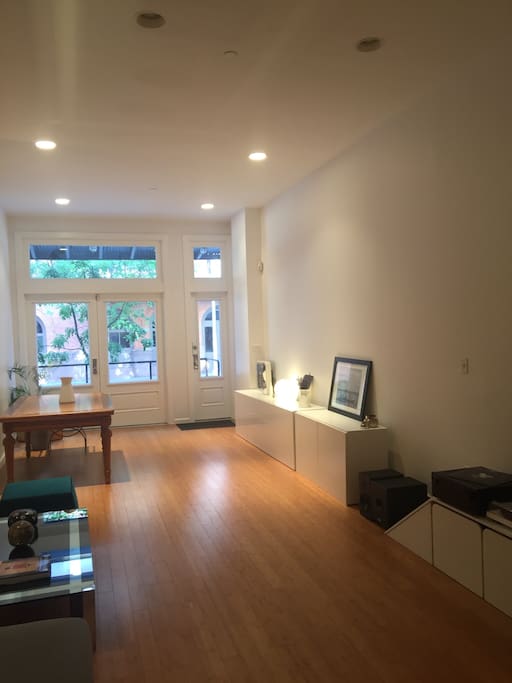 Living Room/ Dinning
