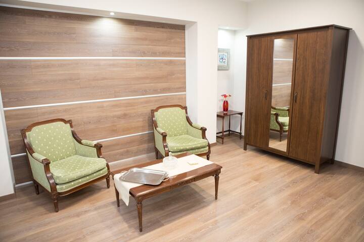 Athens Center Spacious Luxury Apartment gallery image 3