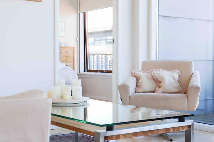 Lovely Two Bedroom Penthouse With P@noramic Views - Copenhagen