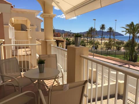 Airbnb con mejor rendimiento: A Mediterranean Sea-facing penthouse en Mazarrón