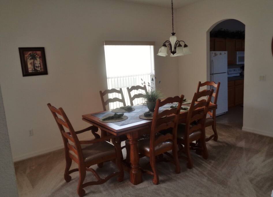 Chair, Furniture, Dining Room, Indoors, Room