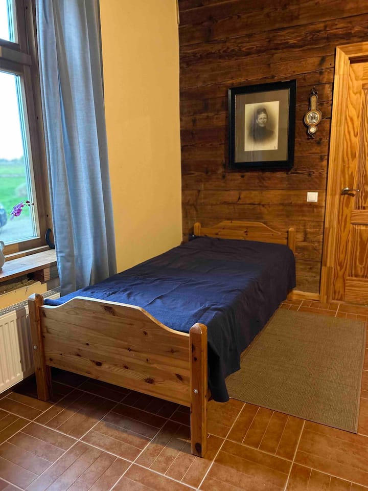 Schlafzimmer 3