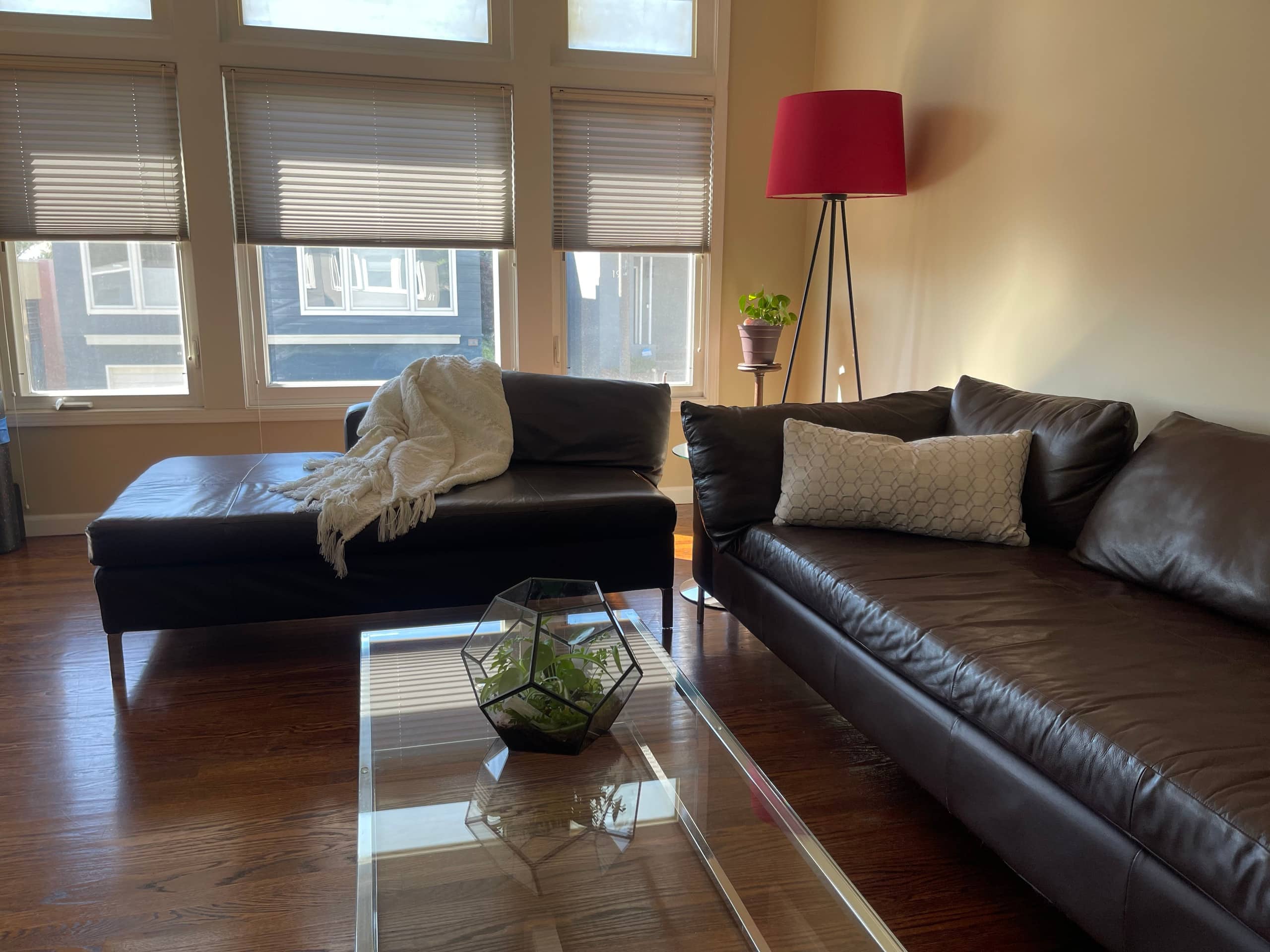 Home in San Francisco · ★4.96 · 2 bedrooms · 2 beds · 1 bath - Image 5
