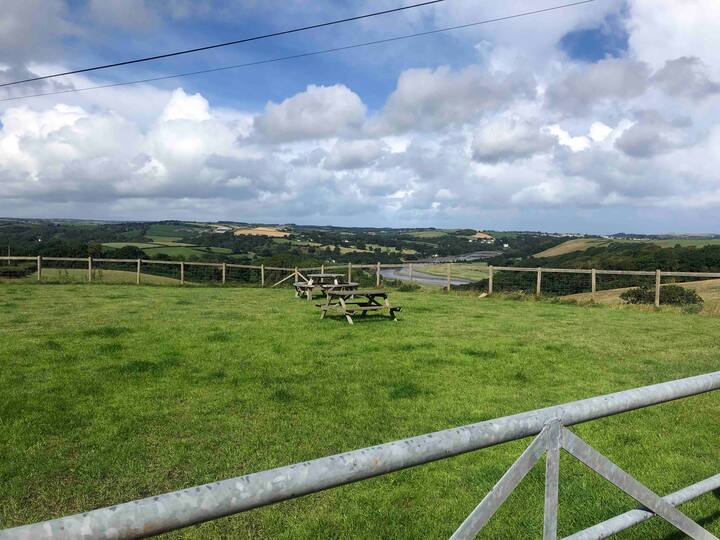 Gorgeous Barn With Stunning Views, The Granary - Bideford
