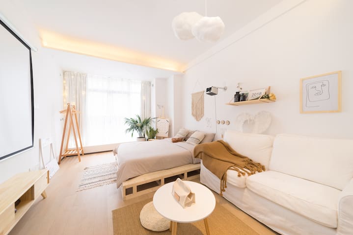 南京南站地铁口商圈毗邻景区市中心新街口影院无印风一室套房