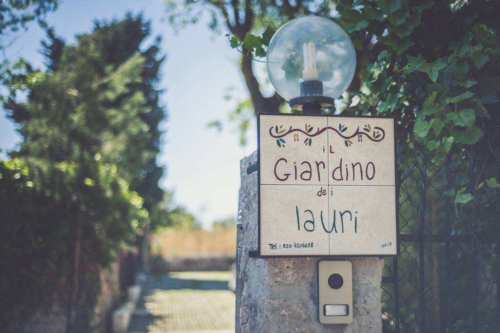 Accesso alla villa