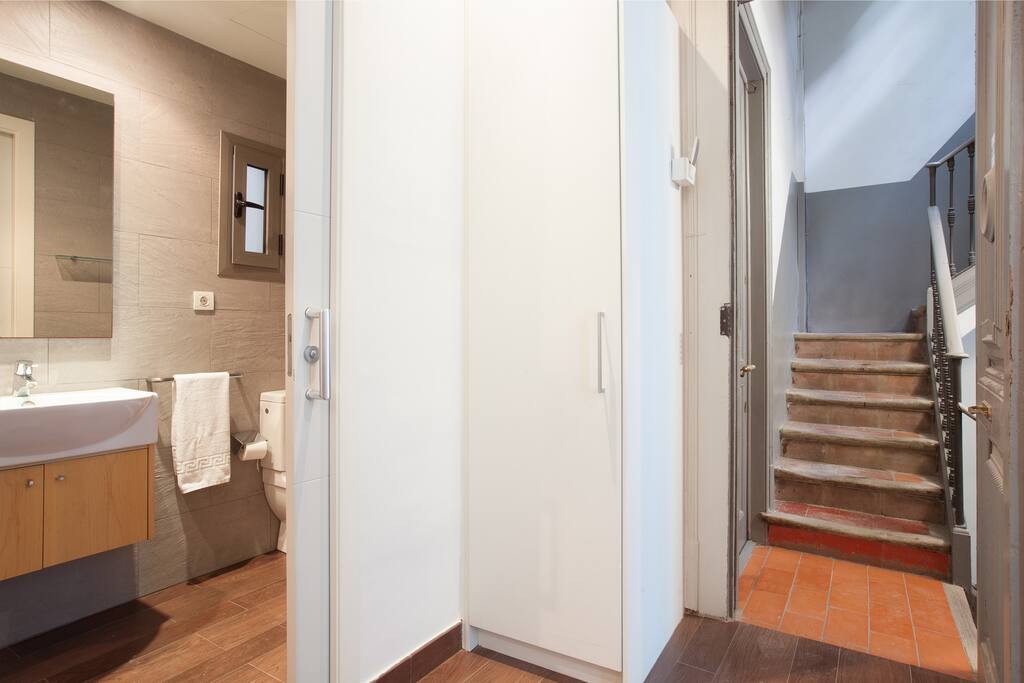 bathroom, mirror, closet, building