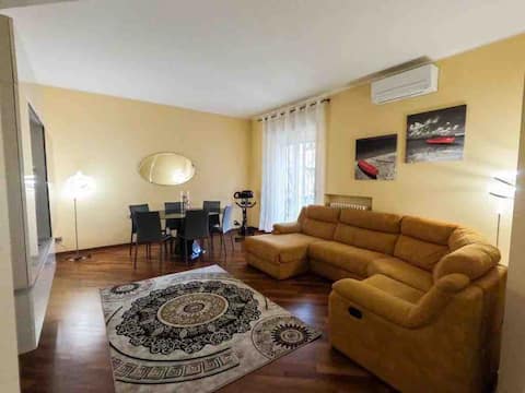 Nice apartment with private parking.