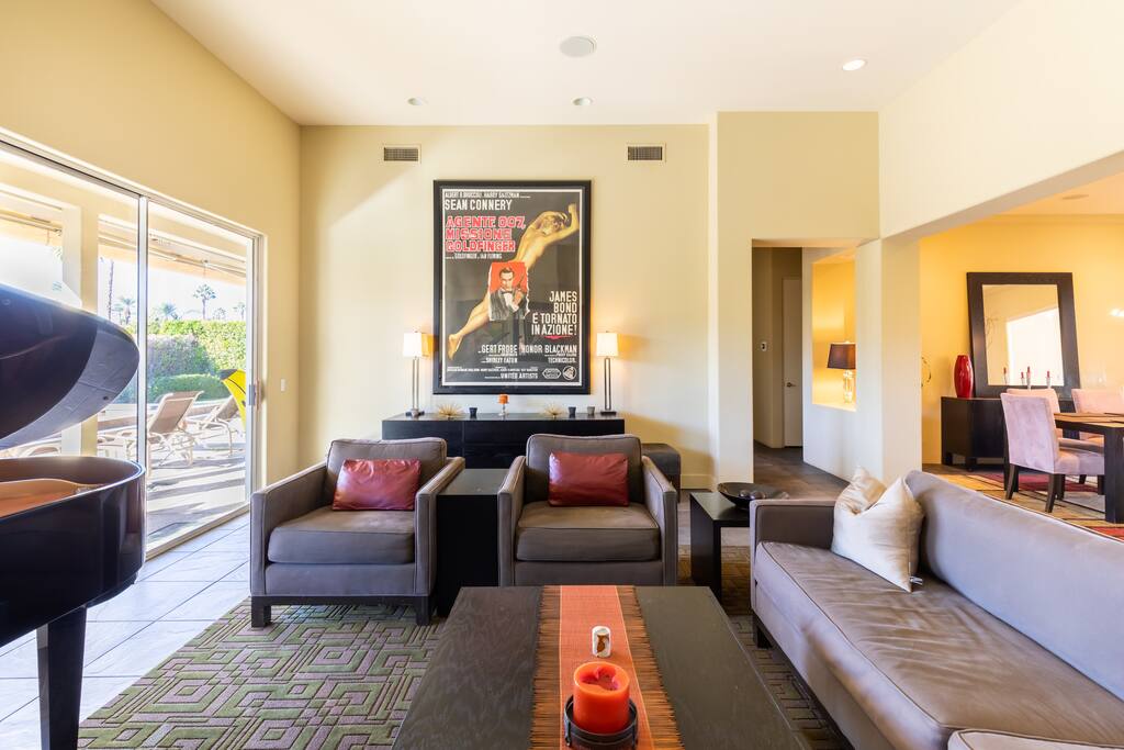 A living room fit for Bond. James Bond.