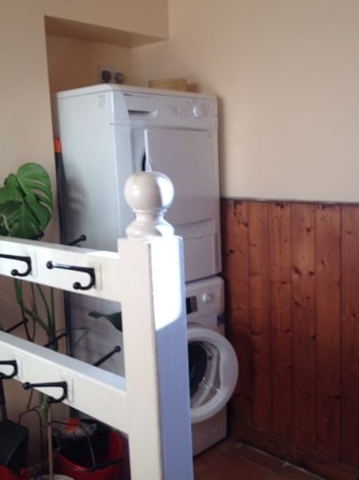 Porch with washer, dryer & original school coat pegs