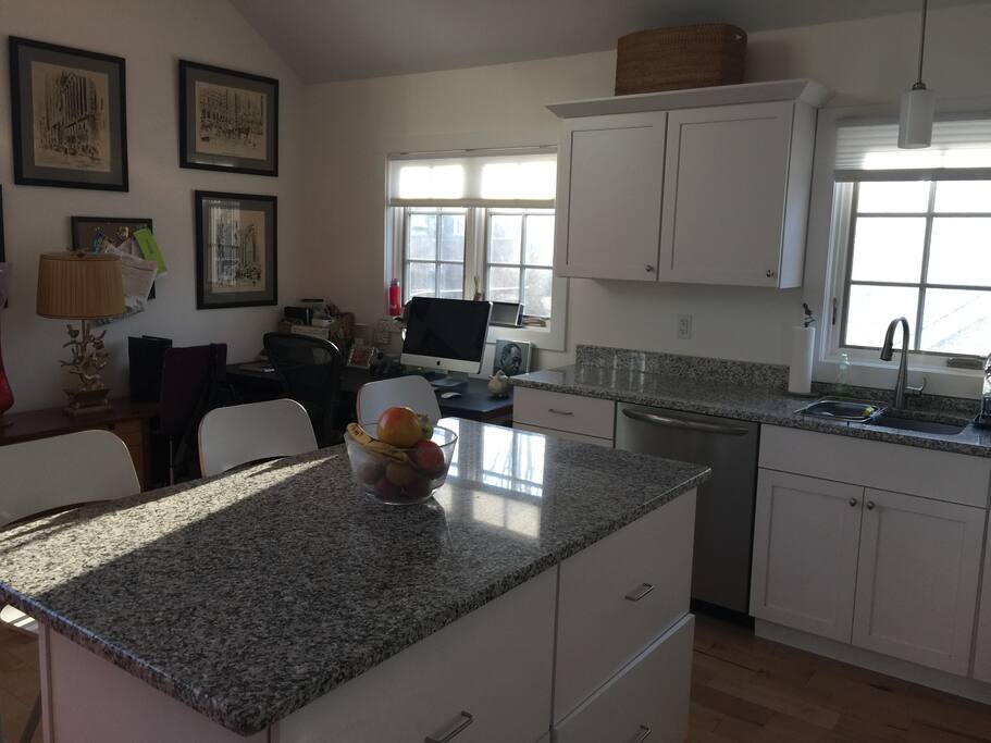 Kitchen/Office