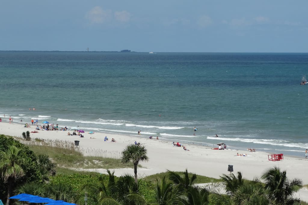 Stay in the NEWLY REMODELED 701, a unit that OVERLOOKS the Beach!