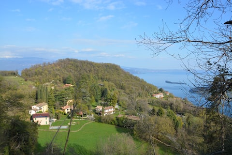 "La Commisseria" new house in nature -private pool