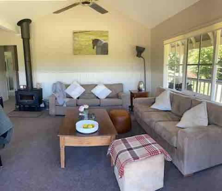 Greenacres - Relaxing Escape In The Macedon Ranges - 기즈본