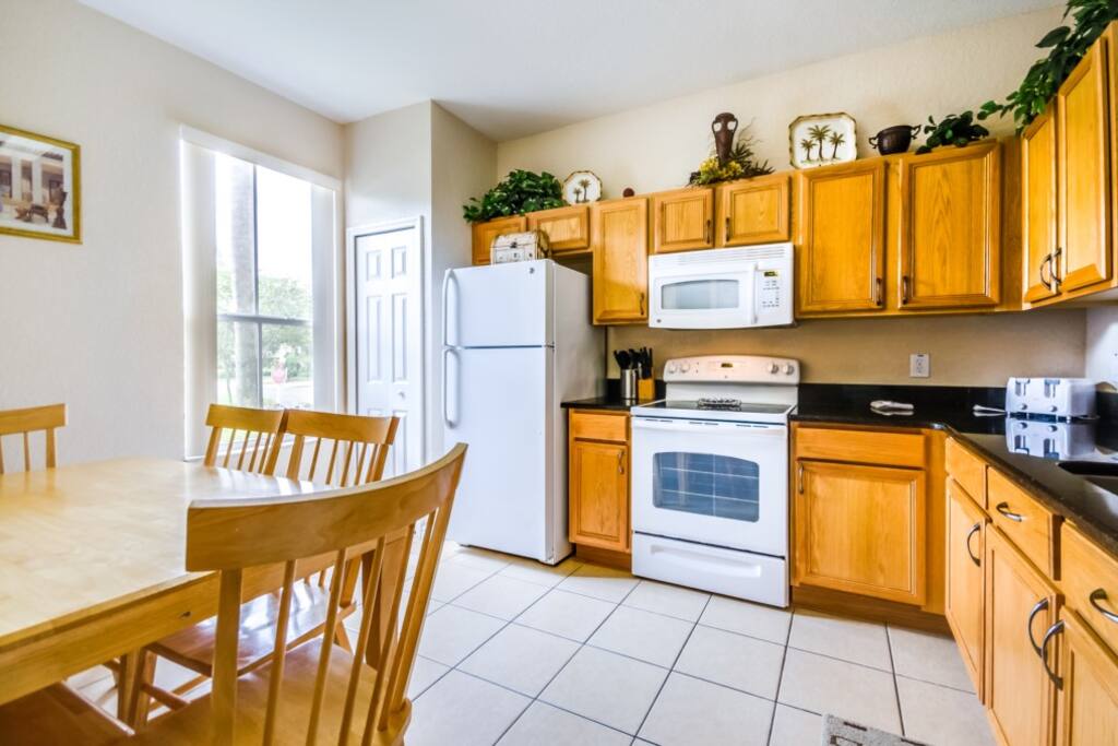 734LaMirageSt,RegalPalms_04