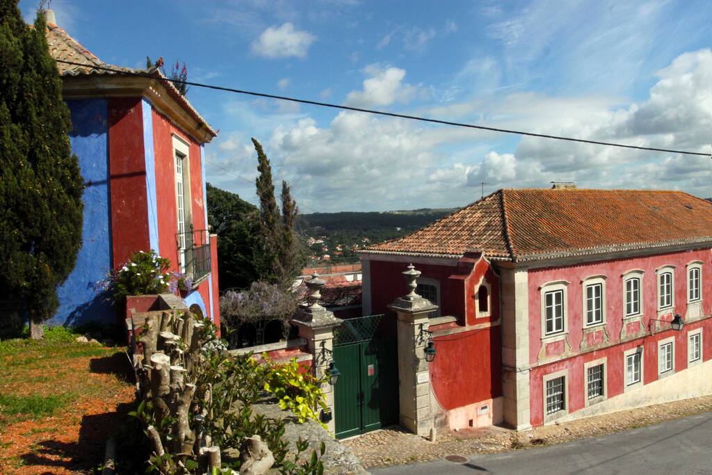 The view from the South Garden to the main entrance of the Villa.