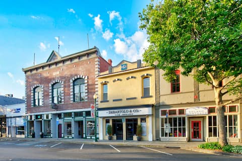 Charming Apartment in Historic Down Town Vacaville