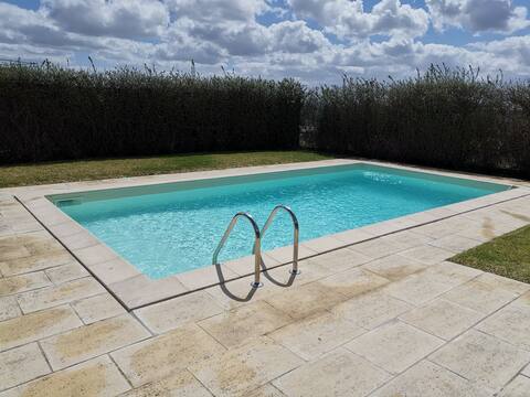 villa  modern sauna jacuzi swiming pool view see