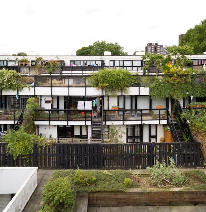 A tranquil, modernist housing estate close to public transport and all the amenities of Hampstead and Belsize Park.