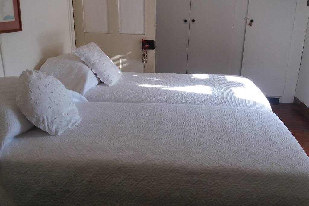 Guest bedroom