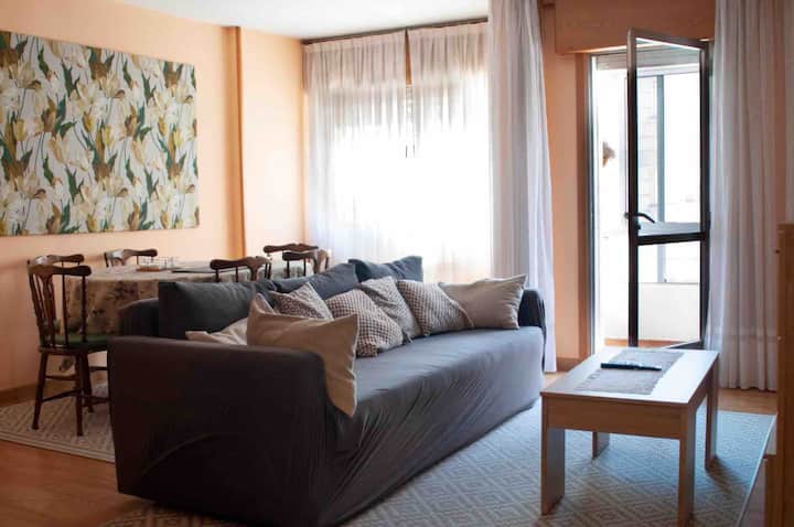 Amplio Apartamento Céntrico Y Acogedor. - Villanueva de Arosa
