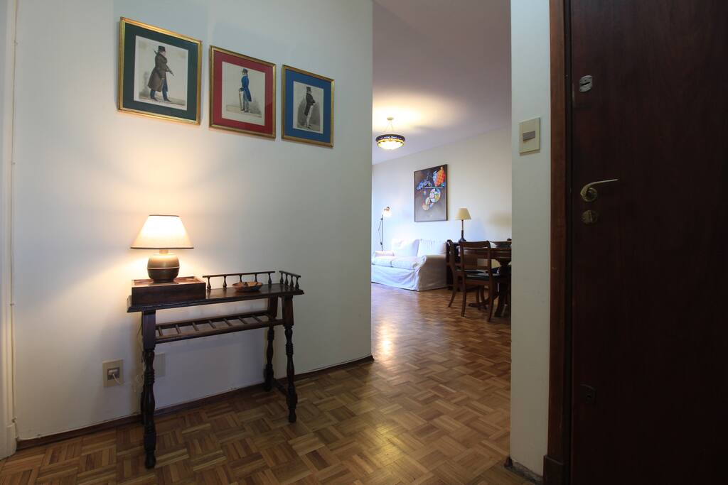 Hall de entrada , (entrance hall)