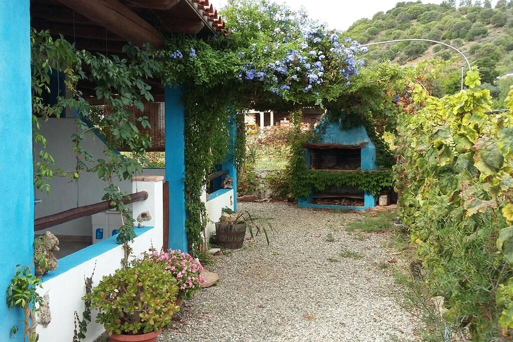 Esterno nord con barbecue