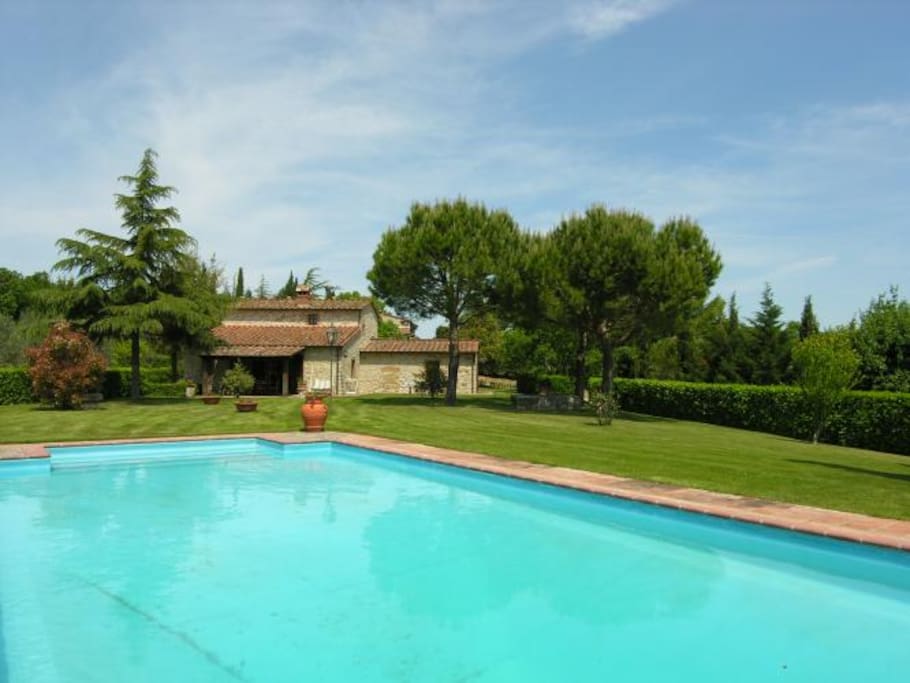 Another view of Fiorita exterior with swimming pool
