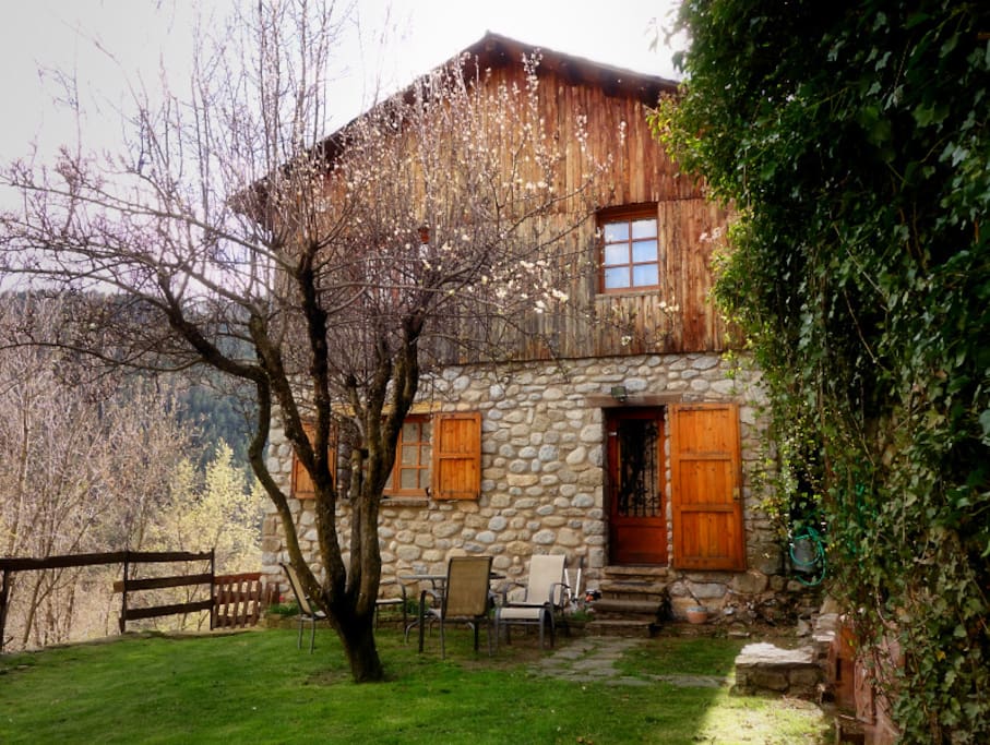 La casa y el jardín