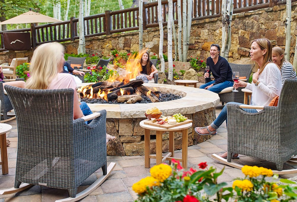 Outdoor fire pit, excellent for relaxing after a full day of outdoor activities and a great way to met others.