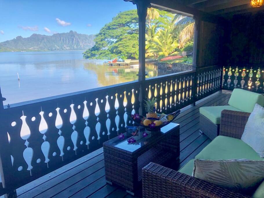 Waterfront Lanai