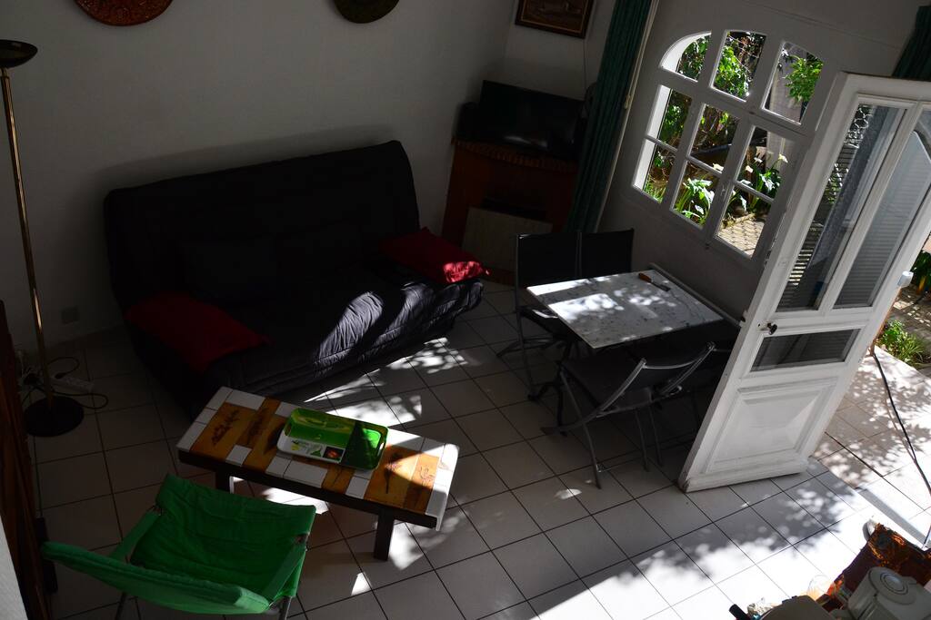 Séjour et jardin