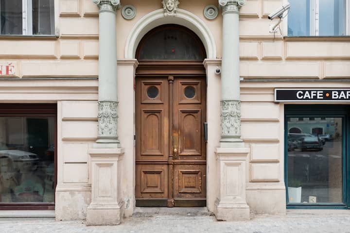 Exterior 2 image 1