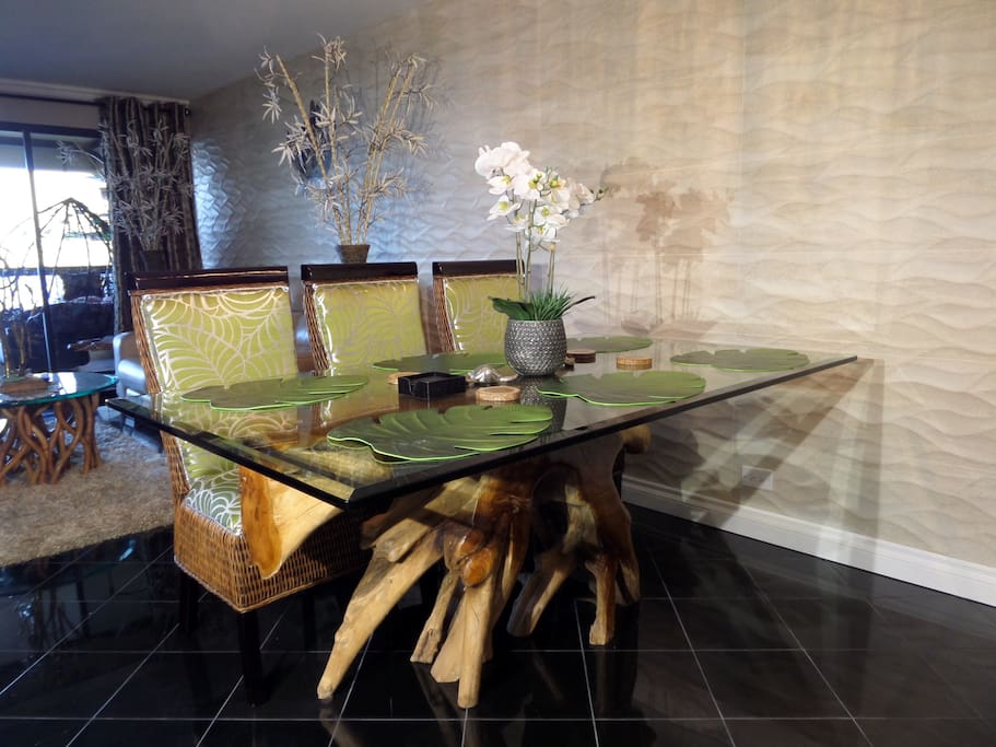 Sophisticated dining table
