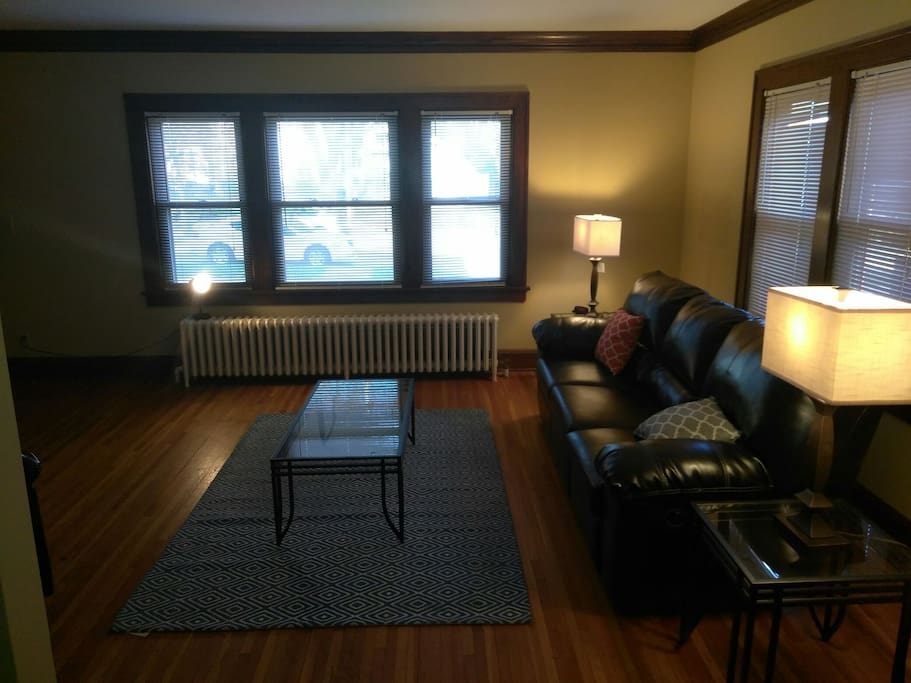 Living room - pic #3