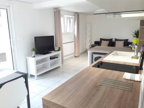 Charming accommodation 5 min. from Château Royal.