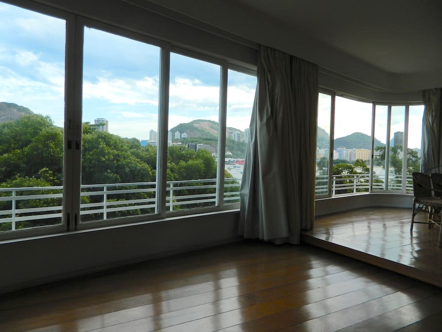 AMPLIDÃO DA SALA