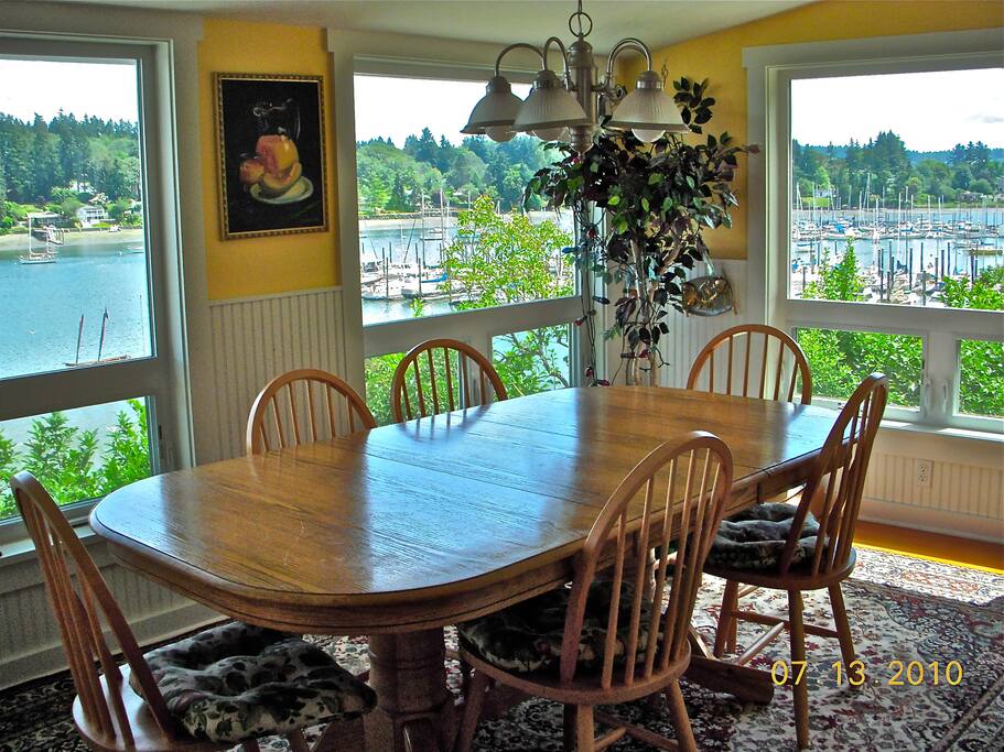 Dining table seats 10