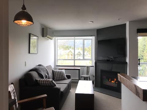 Modern Mountain Studio in the Village